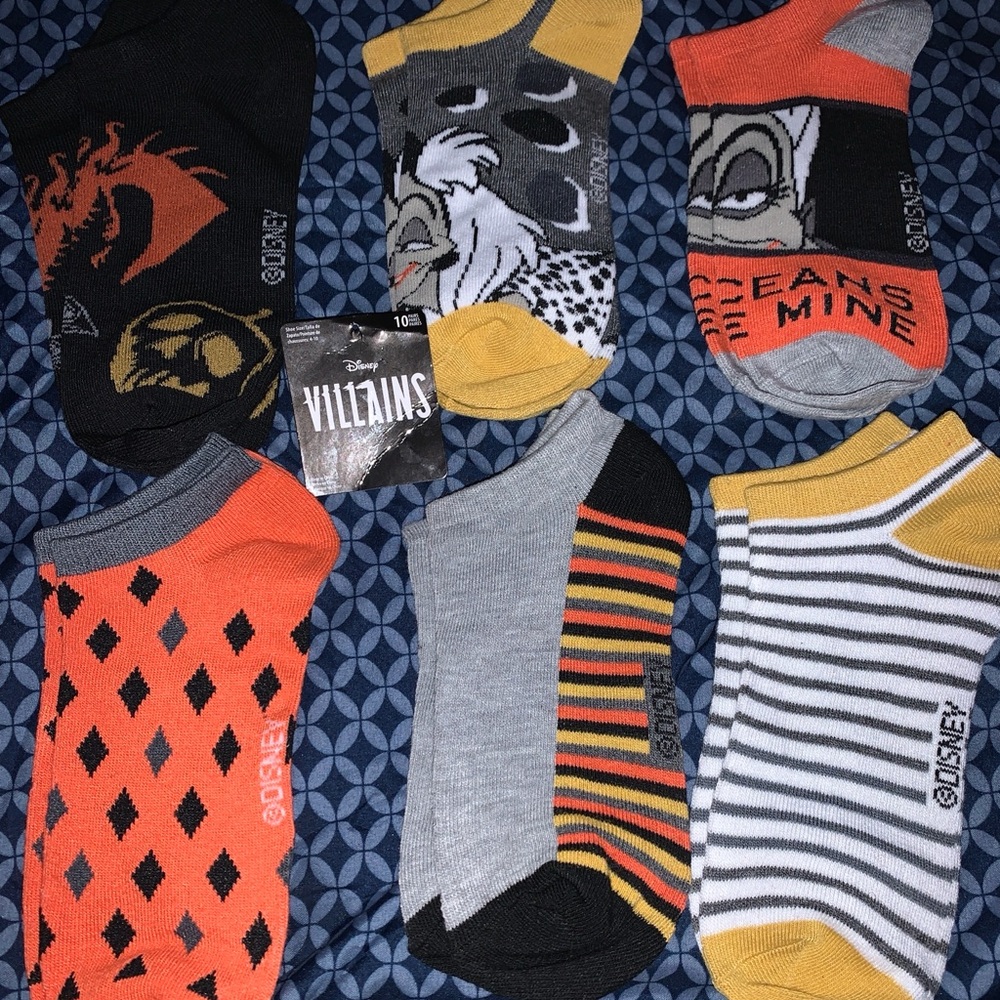 Disney Villains women’s Socks - Black, Gray, Orange Set 6 pairs